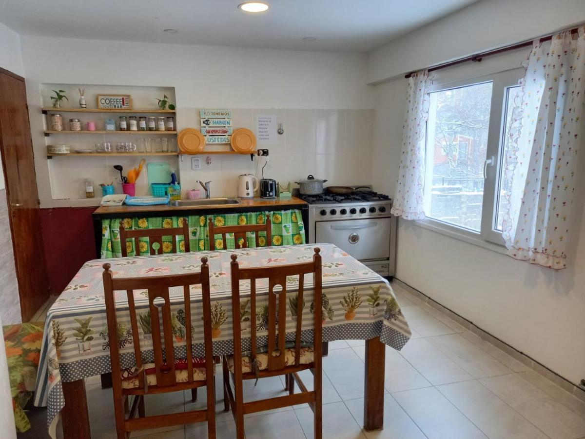 Hostel Comunidad Ушуая Екстериор снимка
